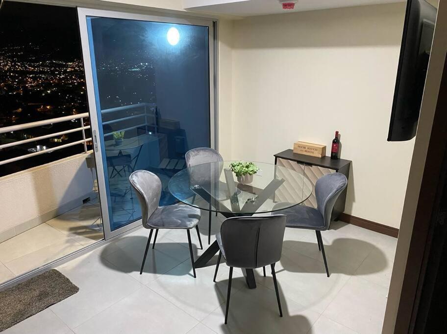Penthouse En Los Yoses, Vista De Los Dioses Fast Wifi Σαν Χοσέ Εξωτερικό φωτογραφία